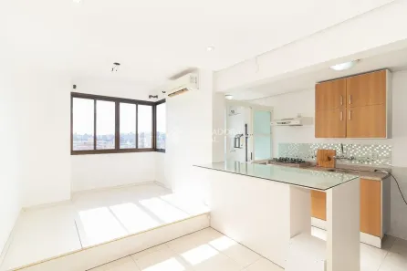 Apartamento com 2 Quartos para alugar, 62m² no Cidade Baixa, Porto Alegre