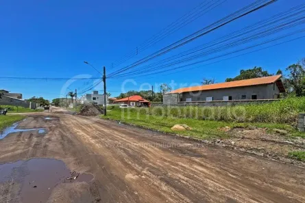Lote/Terreno à venda, 310m² no Jardim Sao Luis, Peruíbe