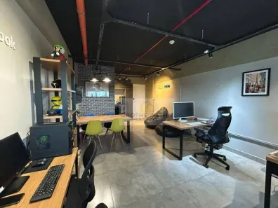 Sala Comercial à venda, 32m² no Parque Residencial Aquarius, São José dos Campos