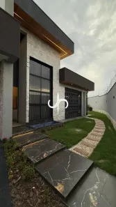 Casa com 3 Quartos à venda, 240m² no Anápolis City, Anápolis