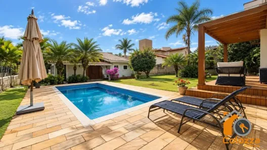 Casa de Condomínio com 3 Quartos para alugar, 251m² no Marambaia, Vinhedo