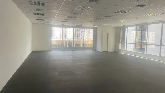 Sala Comercial para alugar, 335m² no Vila Uberabinha, São Paulo