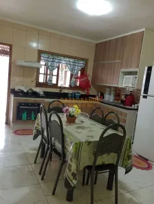 Casa com 4 Quartos à venda, 164m² no Jardim Santa Rosa, São José dos Campos