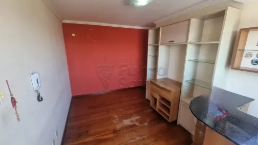 Apartamento com 2 Quartos à venda, 50m² no Centro, Pelotas