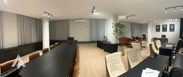 Sala Comercial à venda, 96m² no Centro, Blumenau