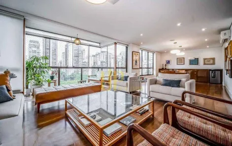 Apartamento com 3 Quartos à venda, 200m² no Itaim Bibi, São Paulo