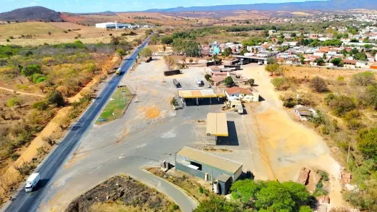 Prédio Comercial à venda, 30000m² no Francisco Sá, Francisco Sá