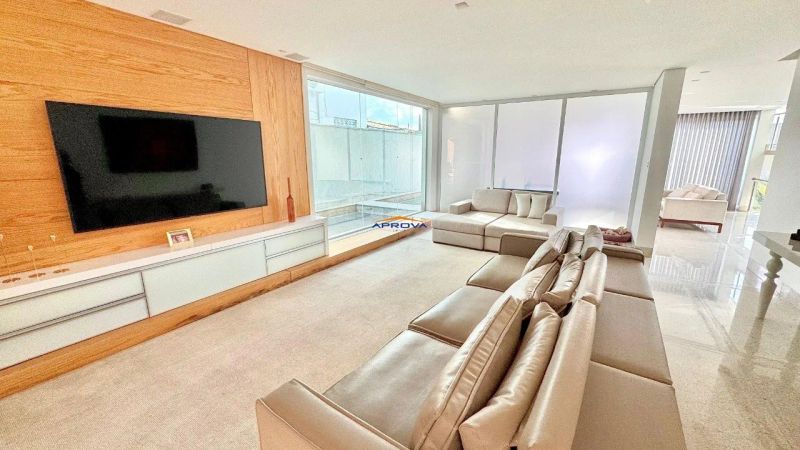 Casa em condomínio com 6 quartos — Paquetá, Belo Horizonte