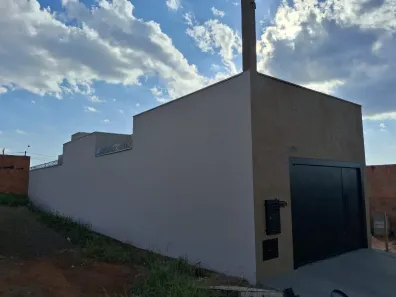 Casa com 2 Quartos à venda, 92m² no Jardim Adelinha, Franca