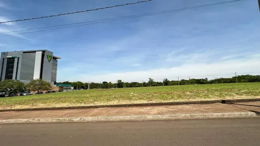 Lote/Terreno à venda, 420m² no Residencial e Comercial Montecarlo, Sertãozinho