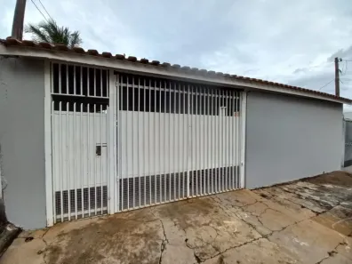 Casa com 3 Quartos à venda, 85m² no Distrito Industrial, Marília