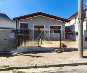 Casa com 3 Quartos à venda, 166m² no Jardim do Trevo, Campinas