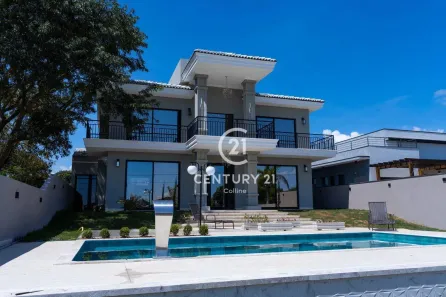 Casa de Condomínio com 4 Quartos à venda, 220m² no Riviera de Santa Cristina XIII, Paranapanema