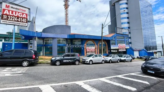 Prédio Comercial para alugar, 482m² no Parque Campolim, Sorocaba