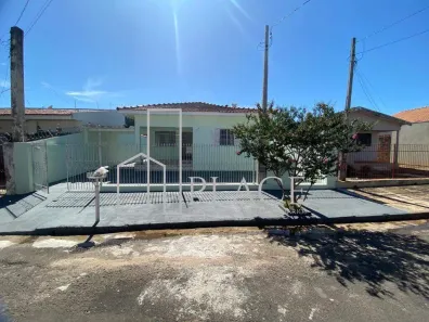 Casa com 5 Quartos à venda, 250m² no Parque São Jorge, Marília