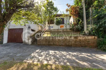 Casa com 2 Quartos à venda, 436m² no Chácara das Pedras, Porto Alegre