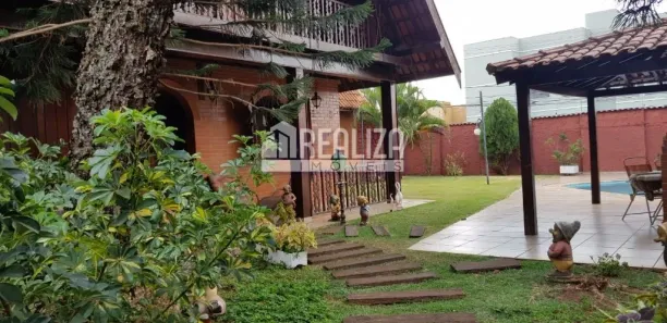 Casa com 4 Quartos à venda, 513m² no Santa Maria, Uberaba