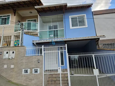 Casa com 3 Quartos à venda, 200m² no São Pedro, Juiz de Fora