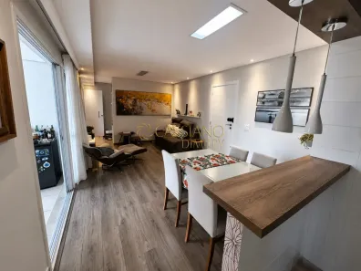 Apartamento com 2 Quartos para alugar, 90m² no Condomínio Royal Park, São José dos Campos