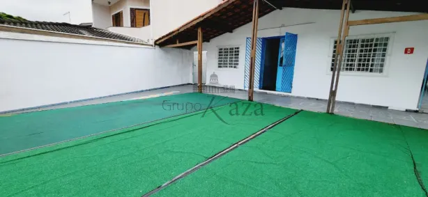 Casa com 6 Quartos à venda, 194m² no Cidade Morumbi, São José dos Campos