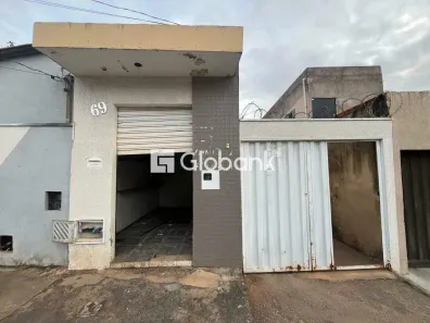 Imóvel Comercial com 2 Quartos à venda, 120m² no Novo Delfino, Montes Claros