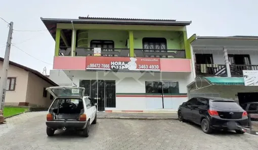 Casa com 3 Quartos para alugar, 150m² no João Costa, Joinville