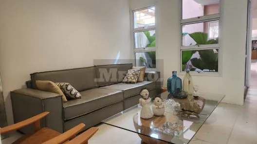 Sobrado com 3 Quartos à venda, 180m² no Vila Nova Conceição, São Paulo