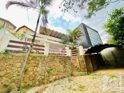Casa com 3 Quartos à venda, 256m² no Vila Junqueira, Atibaia