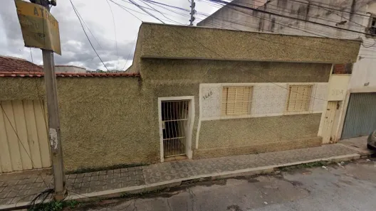 Casa com 2 Quartos à venda, 120m² no Vila Paiva, Varginha