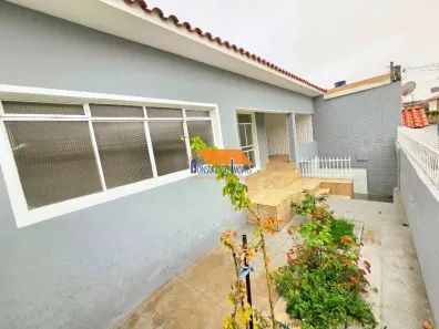Casa com 3 Quartos para alugar, 240m² no Renascença, Belo Horizonte