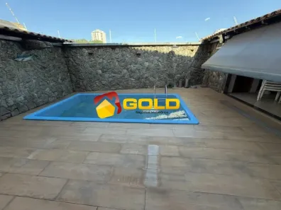 Casa com 3 Quartos para alugar, 270m² no Lídice, Uberlândia
