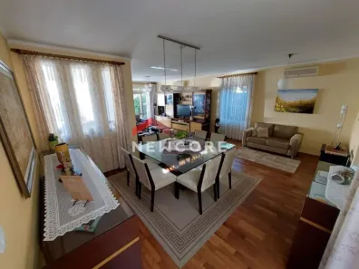 Casa com 7 Quartos à venda, 333m² no Bela Aliança, São Paulo