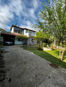 Casa com 3 Quartos à venda, 200m² no Itaipu, Niterói