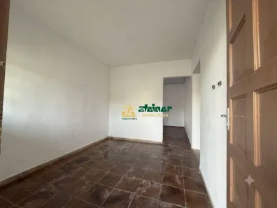 Casa com 2 Quartos para alugar, 90m² no Jardim Pinhal, Guarulhos