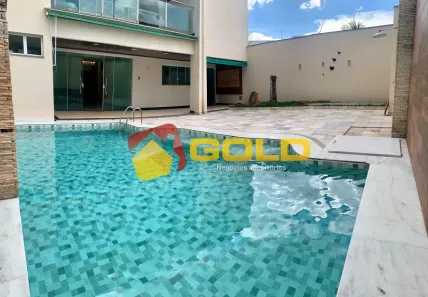 Casa com 4 Quartos à venda, 313m² no Jardim Karaíba, Uberlândia