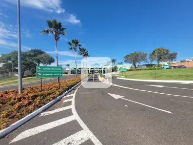 Casa de Condomínio com 5 Quartos para alugar, 328m² no Nova Uberlândia, Uberlândia