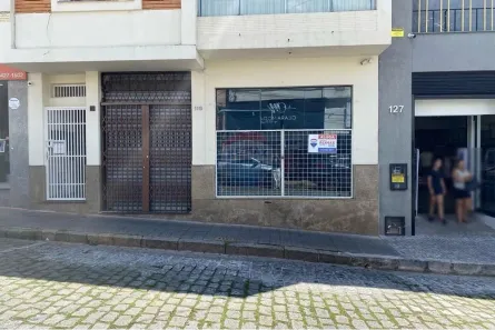 Ponto Comercial para alugar, 255m² no Centro, Atibaia