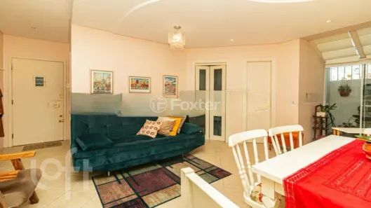 Apartamento com 2 Quartos à venda, 52m² no Moinhos de Vento, Porto Alegre