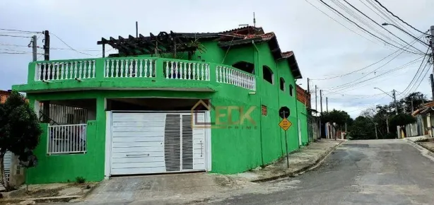 Sobrado com 4 Quartos à venda, 200m² no Campos de São José, São José dos Campos