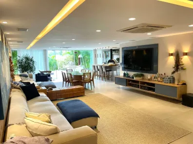 Sobrado com 5 Quartos para alugar, 450m² no Camorim, Angra dos Reis