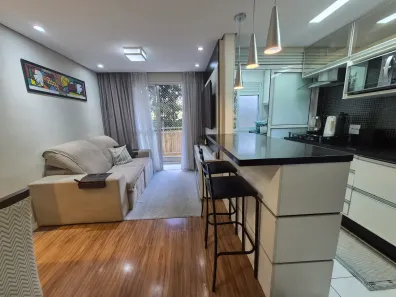 Apartamento com 2 Quartos à venda, 46m² no Jardim Marilu, Carapicuíba