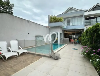 Casa com 4 Quartos para alugar, 450m² no Barra da Tijuca, Rio de Janeiro