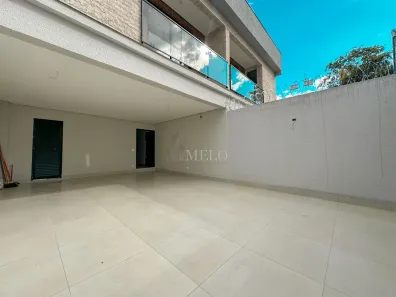 Casa com 4 Quartos à venda, 200m² no Santa Amélia, Belo Horizonte