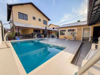 Casa com 3 Quartos à venda, 214m² no Itaipu, Niterói