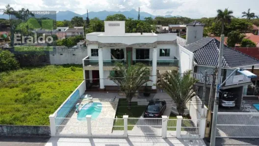 Casa com 4 Quartos à venda, 300m² no Balneário Gaivotas, Matinhos