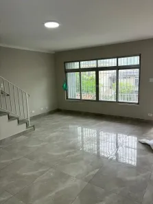 Sobrado com 3 Quartos para alugar, 183m² no Vila Bertioga, São Paulo