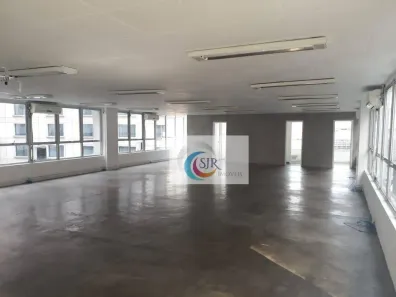 Sala Comercial para alugar, 235m² no Cerqueira César, São Paulo
