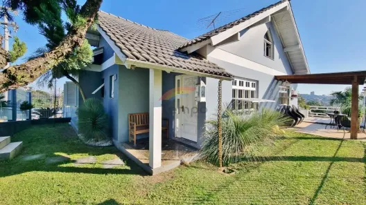 Casa com 3 Quartos para alugar, 188m² no Imigrante Norte, Campo Bom