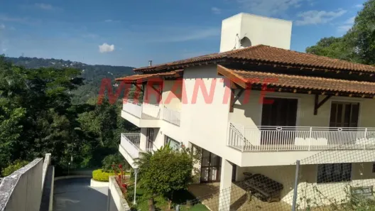 Sobrado com 5 Quartos à venda, 500m² no Caraguatá, Mairiporã