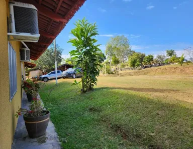 Fazenda/Sítio com 3 Quartos à venda, 192000m² no , Hidrolândia